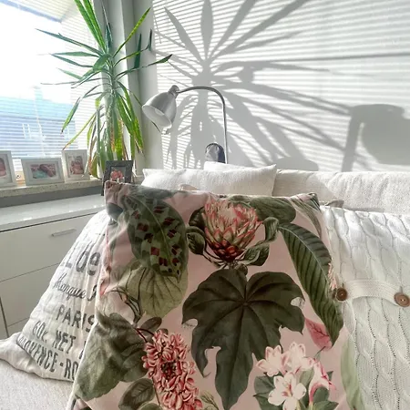Апартаменты Premium Three-room With Own Parking And Balcony - Next To The Subway In Lauttasaari! Хельсинки