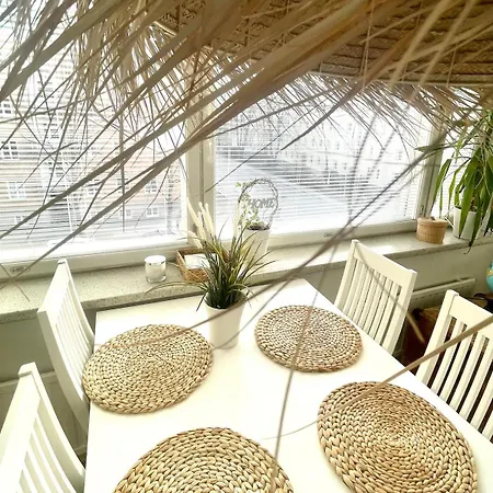 Premium Three-room With Own Parking And Balcony - Next To The Subway In Lauttasaari! Хельсинки